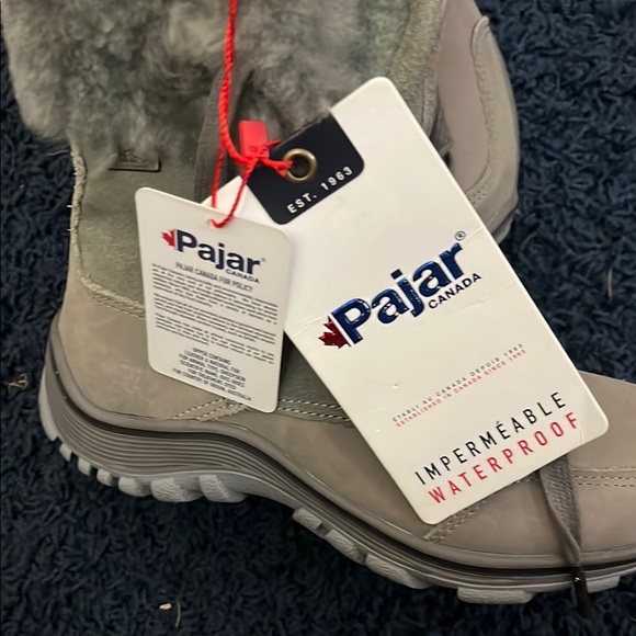 Pajar Gray Fur-Lined Boots - Picture 2 of 4